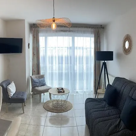 La Belle Etape Proche Centre Et Grande Apartment