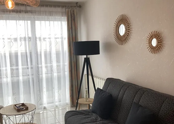 公寓 La Belle Etape - 2 Etoiles 莱萨布勒-多洛讷