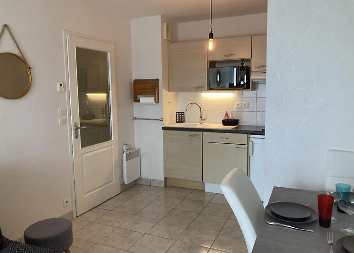 La Belle Etape - 2 Etoiles 公寓 莱萨布勒-多洛讷